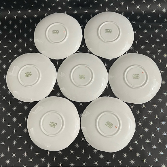 Fine Bone China Shelley England White Saucers Set of 12 - Picture 3 of 8